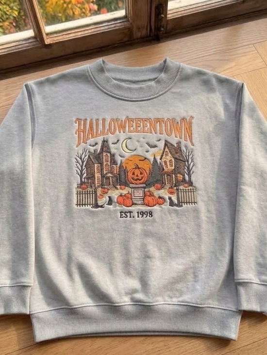 Gildan Tops - Halloweenentown Graphic Crewneck Sweatshirt - Light Gray